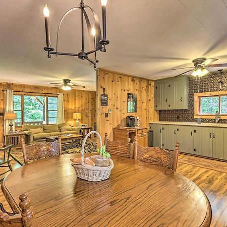 Peaceful Roaring Gap Retreat With Fire Pit And Patio! Villa Buitenkant foto